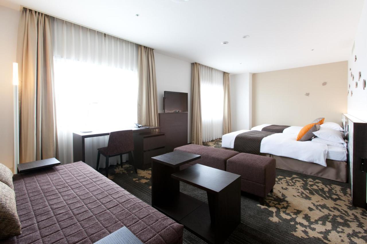 Toyama Excel Hotel Tokyu Bagian luar foto