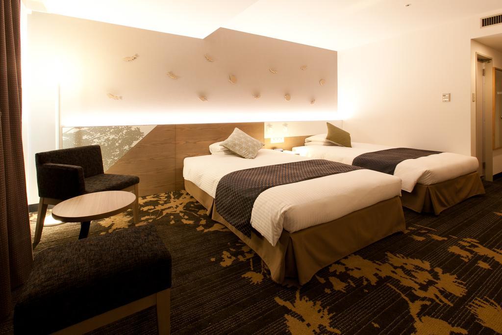 Toyama Excel Hotel Tokyu Bagian luar foto